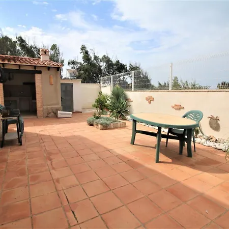 Barret Denia